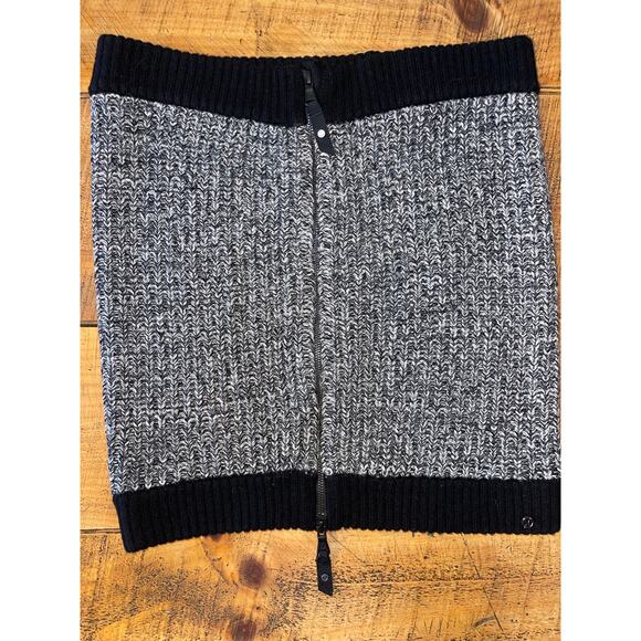 Lululemon Falling Freely Black Gray Merino Wool Neck‎ Warmer Scarf Zip Up - Picture 4 of 9